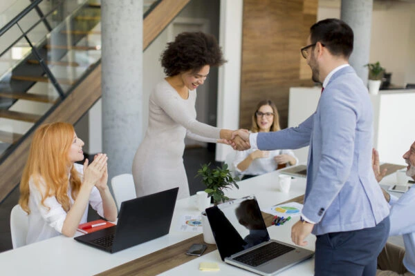 employee retention in uae